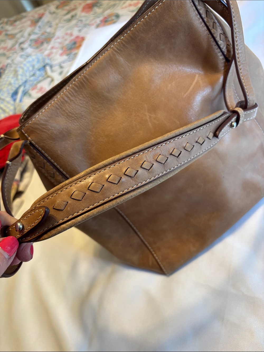 Classic Tan Leather Frye Shoulder Bag - Picture 11 of 14